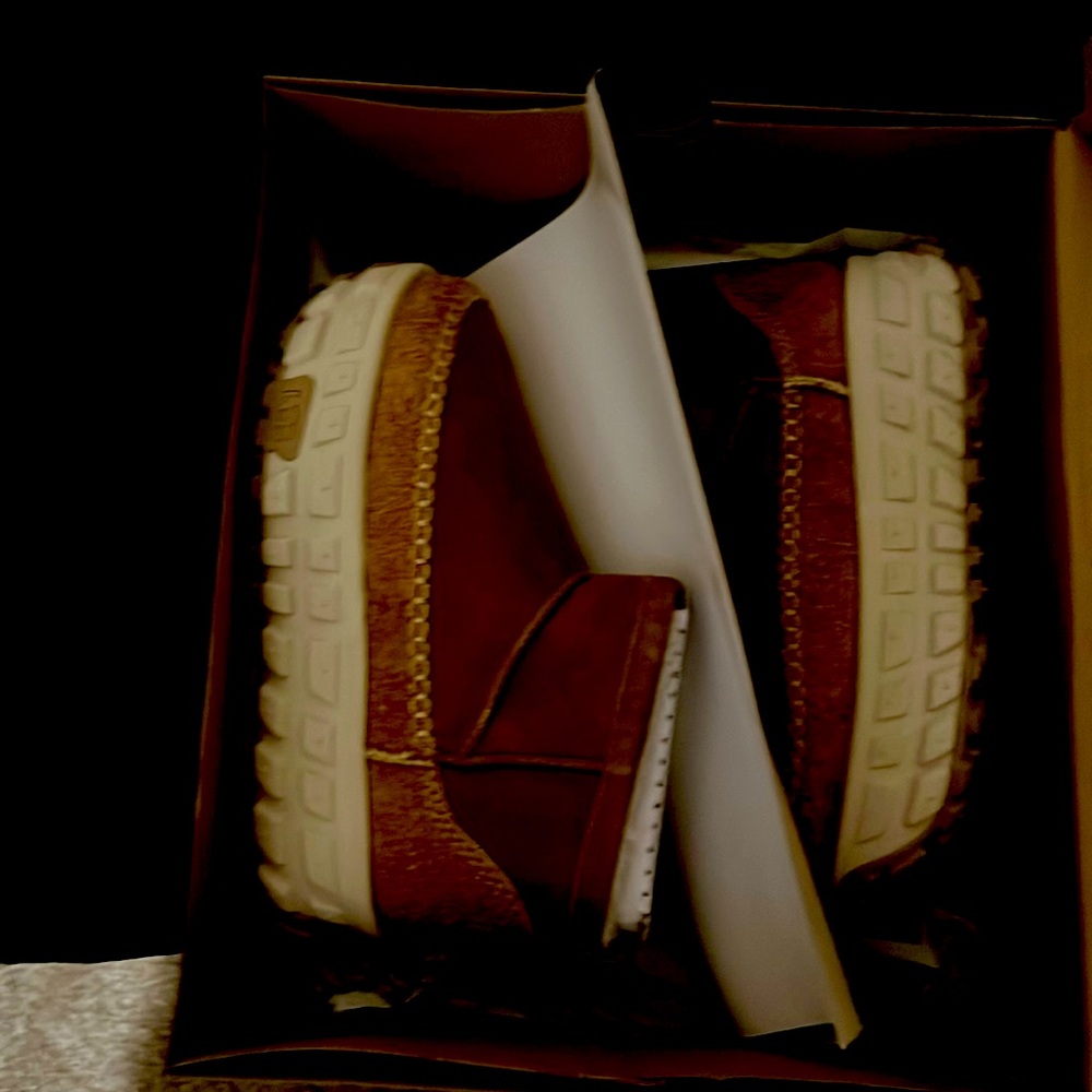 Ugg booties in excellent condition.  Worn just once.